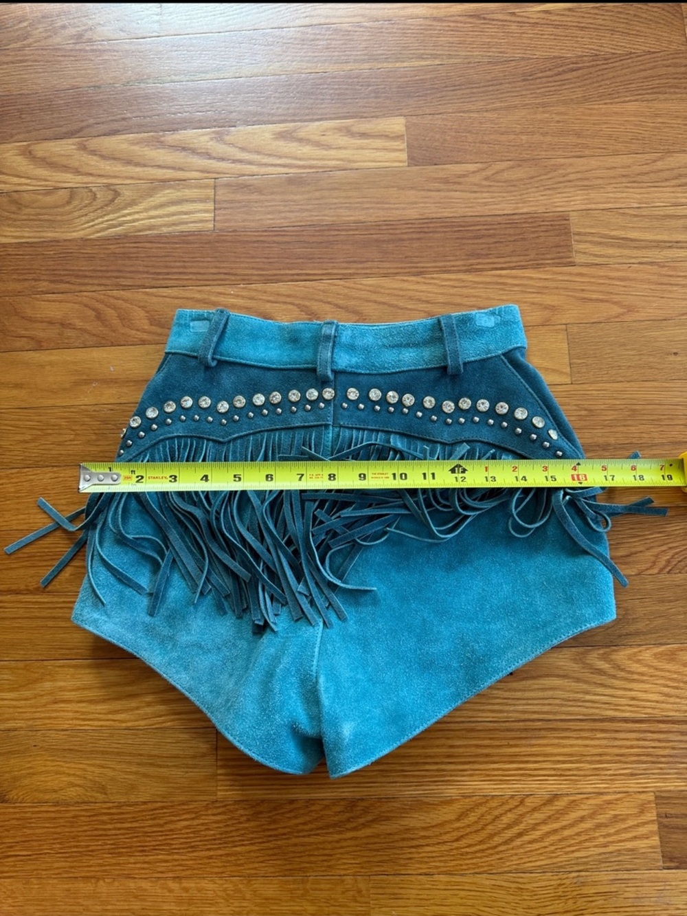 New Understated Leather Wanted Shorts Size Xs - Picture 10 of 10